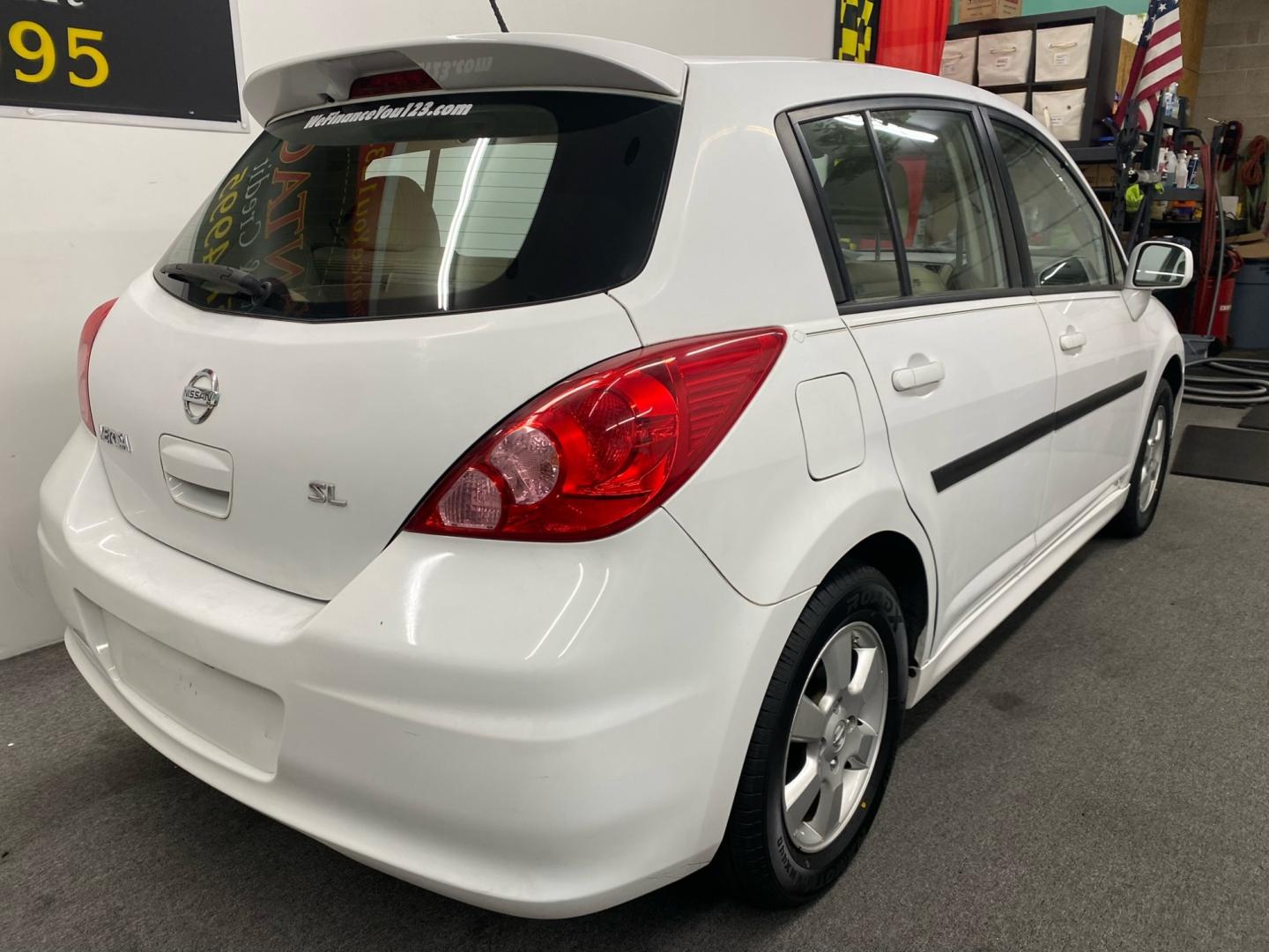 2011 White /Tan Nissan Versa (3N1BC1CP2BL) , located at 533 S West End Blvd., Quakertown, PA, 18951, (877) 257-4995, 40.343994, -75.303604 - INCLUDED IN THE SALE PRICE OF EVERY VEHICLE: 48 Hour Money Back Guarantee 6 Month - 6,000 Mile Warranty Brand New PA State Inspection & Emission $10 Oil Changes for the Life of the Loan Complete CARFAX - Photo#3